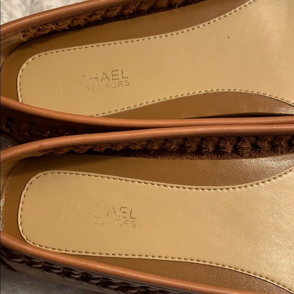 NWT MICHEAL KORS FULTON MOC FLATS🔥 - Picture 4 of 8